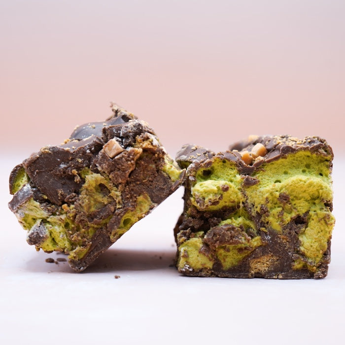 Rocky Road Biscoff, Apple Cinnamon & Caramel
